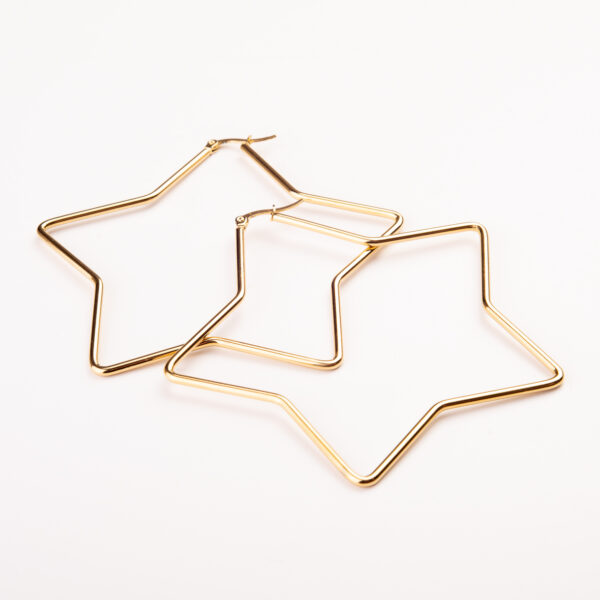AROS ARGOLLA DE ACERO DORADO CON FORMA DE ESTRELLA GRANDE