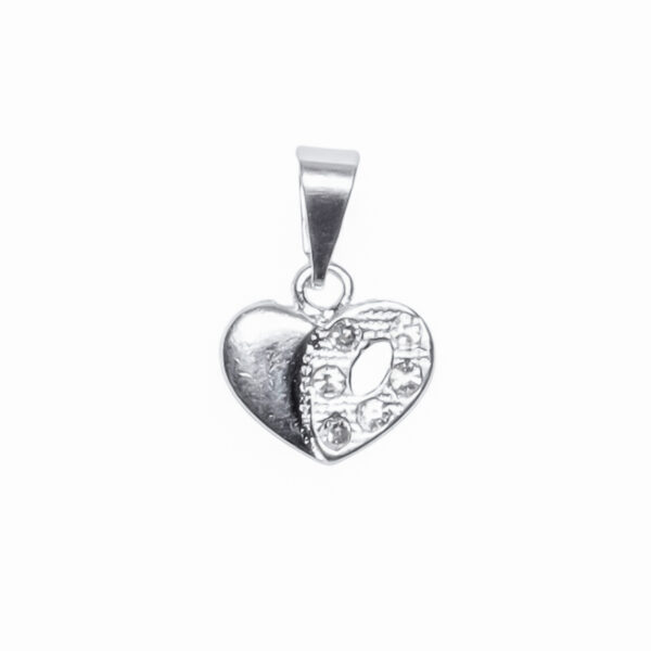 DIJE DE PLATA 925 MEDIO CORAZON LABRADO Y ZIRCONIA