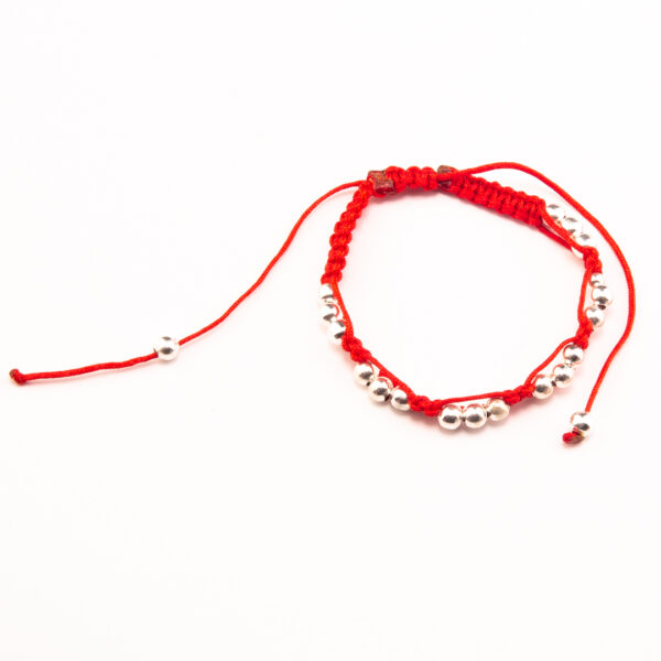 PULSERA MACRAME ROJA CON BOLITAS DE PLATA 925 INTERCALADAS - Image 2