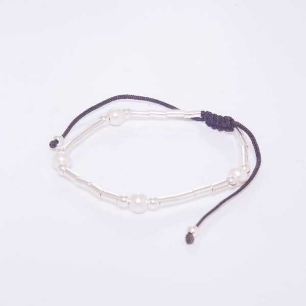 PULSERA CON PERLA Y CILINDRICOS DE PLATA 925 MACRAME - Image 2