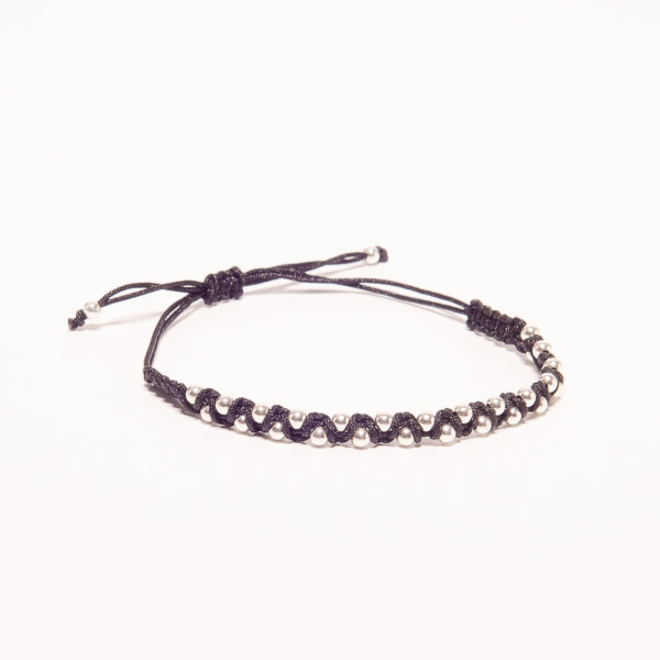 PULSERA MACRAME DE PLATA 925 NEGRA CON ESFERAS INTERCALADAS - Image 2