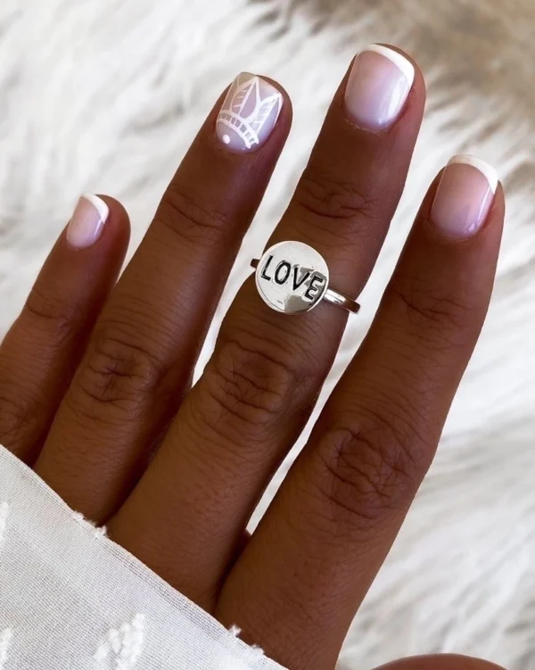AN10084- ANILLO LISO CON FORMA PLATA 925 (MEDIDA ESTANDAR)