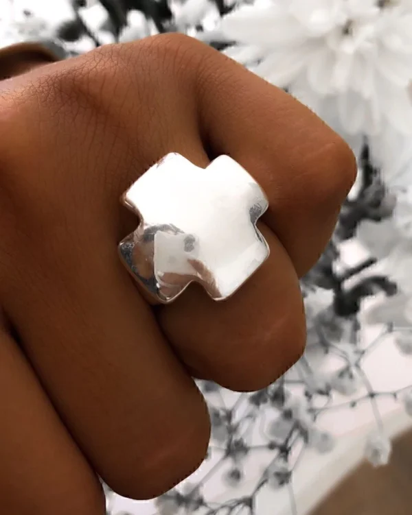ANI1014- ANILLO INFLADO PLATA 925 (MEDIDA ESTANDAR)