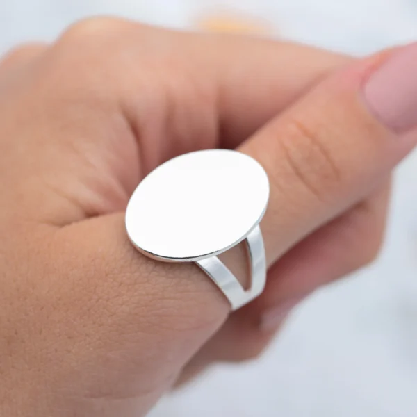 AN10098- ANILLO LISO MACIZO CON FORMA PLATA 925 (MEDIDA ESTANDAR)
