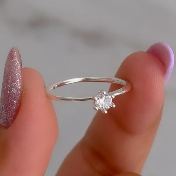 AN10021- ANILLO CON CUBIC CENTRAL PLATA 925 (MEDIDA ESTANDAR) - Image 2
