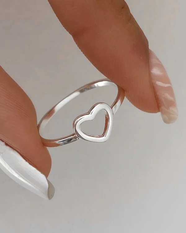 AN10026- ANILLO LISO CON FORMA PLATA 925 (MEDIDA ESTANDAR)